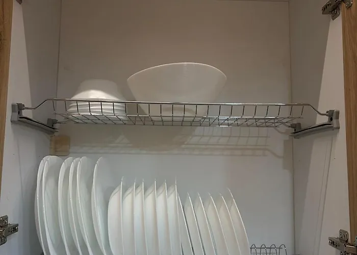 4 Nest #1 아파트 *